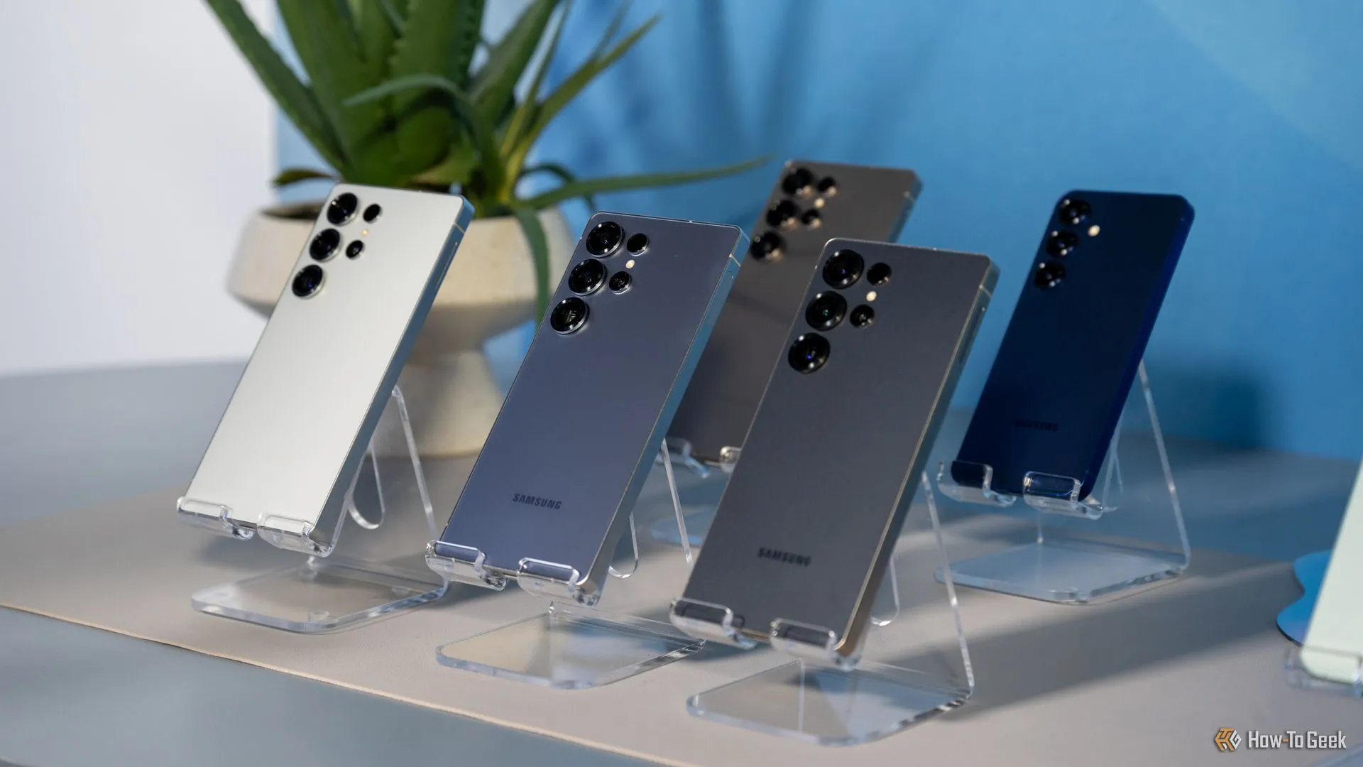 Các tùy chọn màu sắc đa dạng của dòng điện thoại Samsung Galaxy S25 Ultra