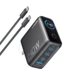 Củ sạc Anker 140W 4 cổng màu đen hiển thị các cổng USB-C, USB-A và màn hình thông minh