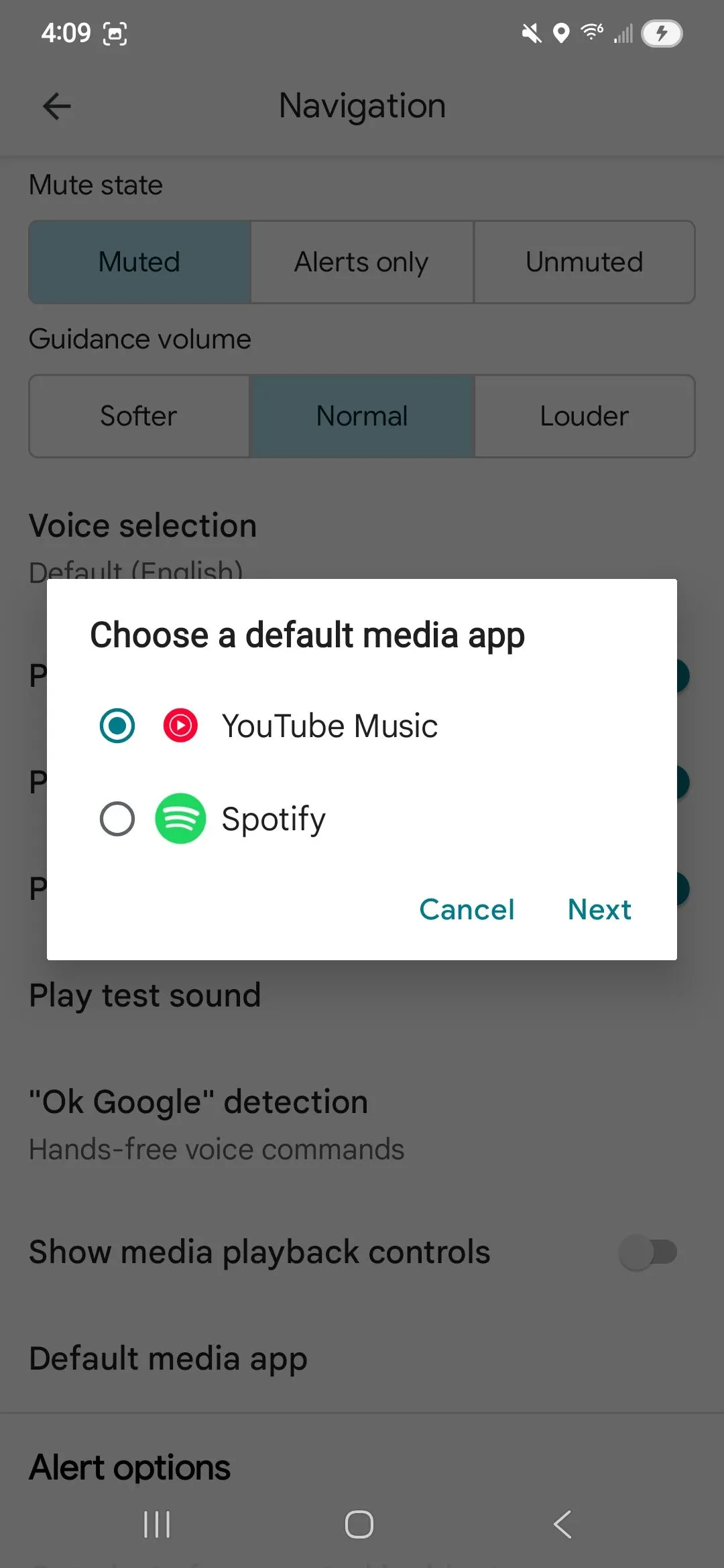 Giao diện Google Maps đang điều hướng mà không có nút điều khiển media