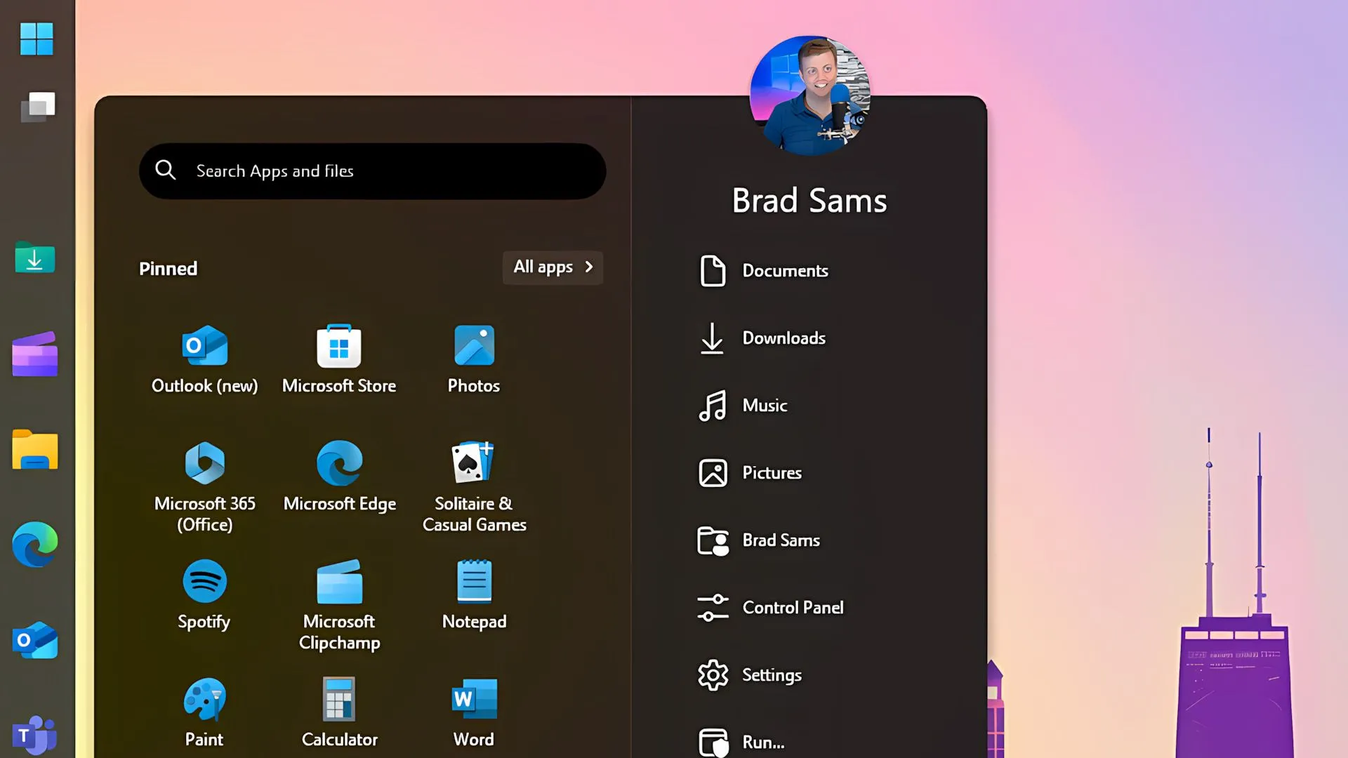 Giao diện phần mềm Start11 hiển thị thanh tác vụ dọc trên Windows 11, tùy chỉnh linh hoạt cho người dùng