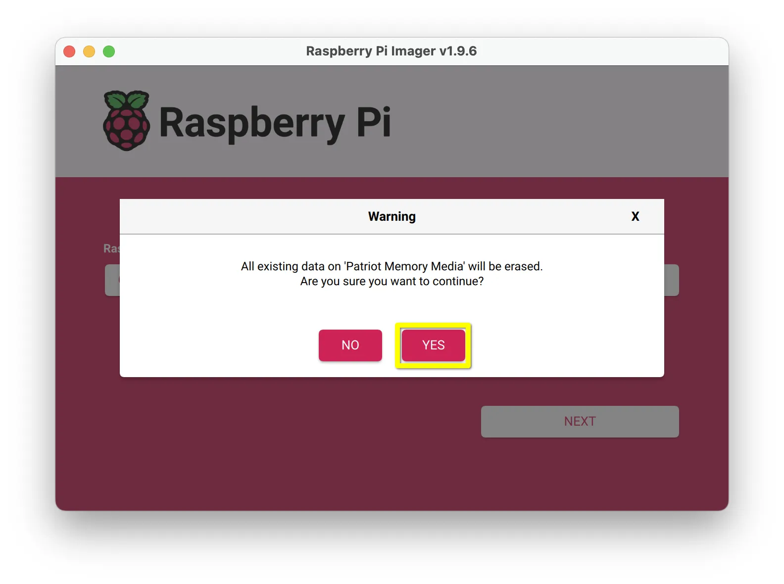 Hộp thoại xác nhận ghi đĩa trong Raspberry Pi Imager với nút Có để tiếp tục