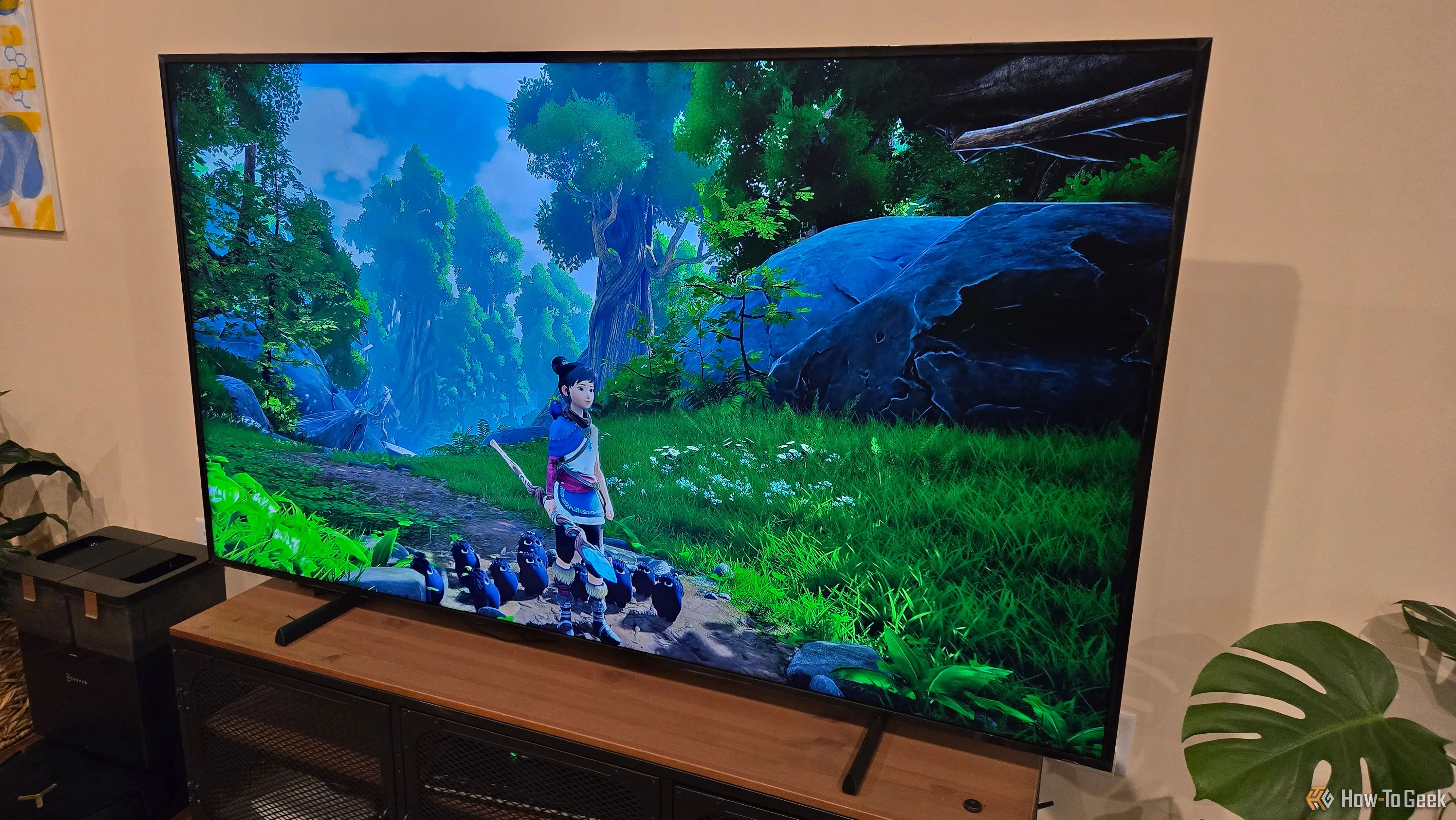 Kena Bridge of Spirits đang được stream qua NVIDIA GeForce NOW trên Samsung Frame TV, thể hiện đồ họa chất lượng cao.