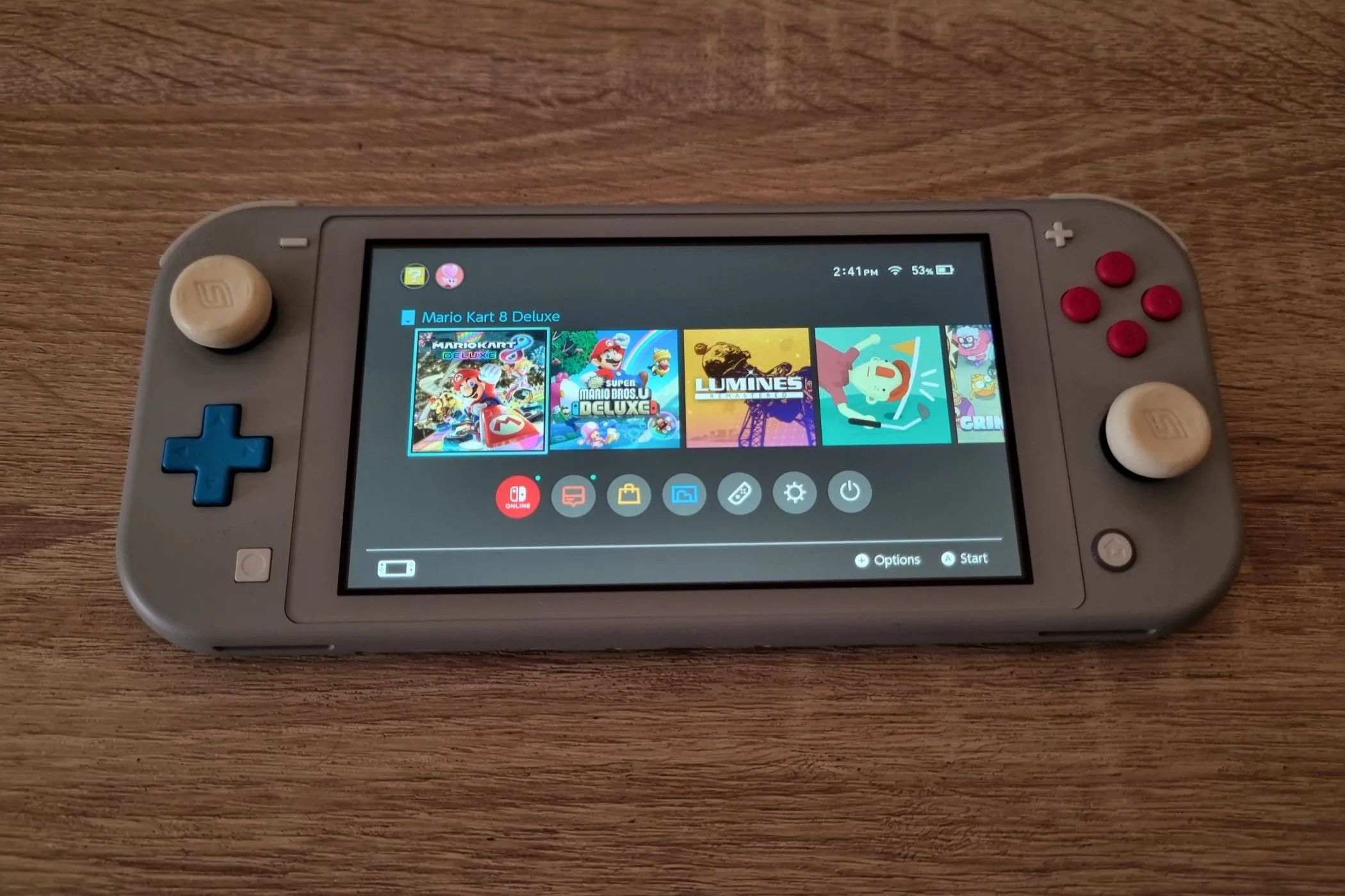 Máy chơi game cầm tay Nintendo Switch Lite màu vàng